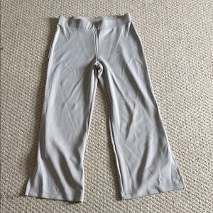 Cable & Gauge Light Gray Women's Pants